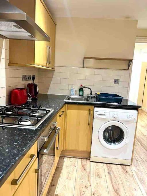 Cosy One Bedroom Flat In Central London Bagian luar foto